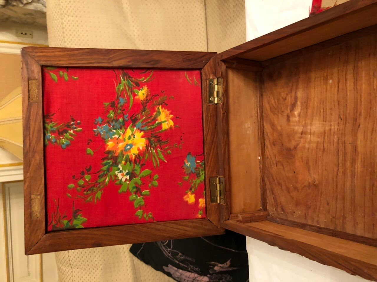 Sental wood box