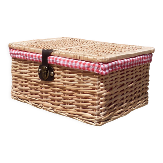 Wicker basket with gingham fabric