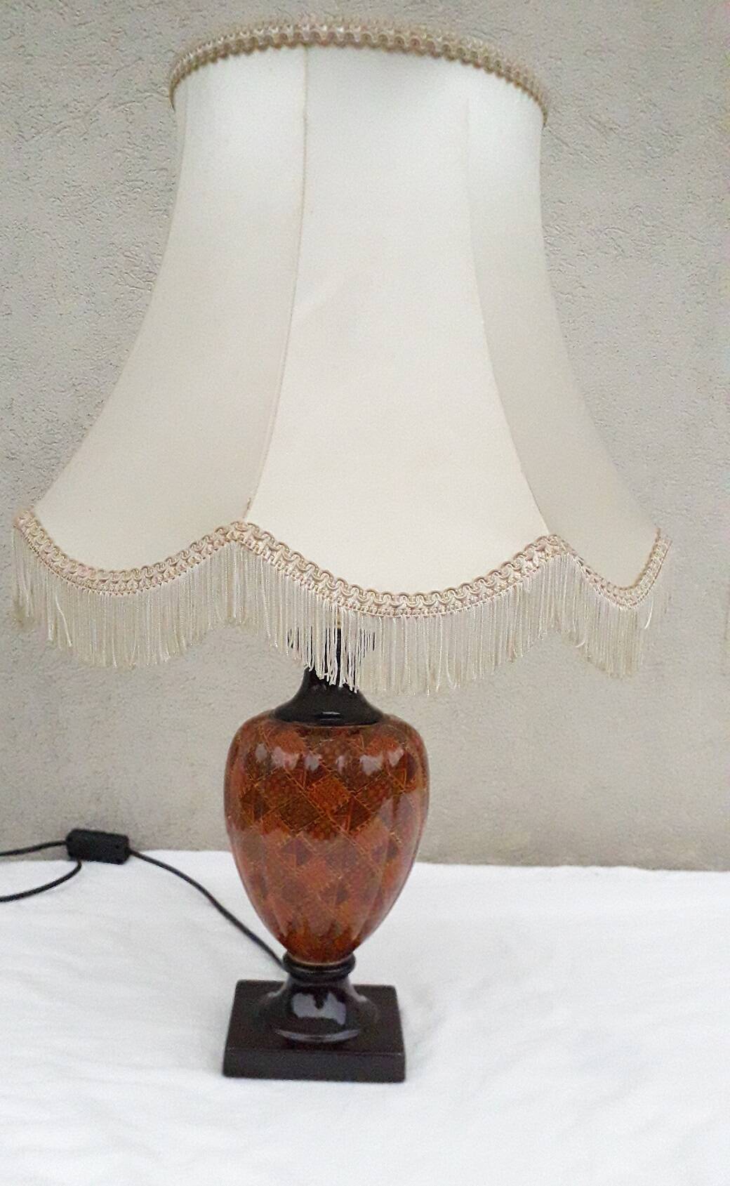Ceramic lamp