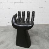 Tabouret, chaise en forme de main, noir et en bois sculpté