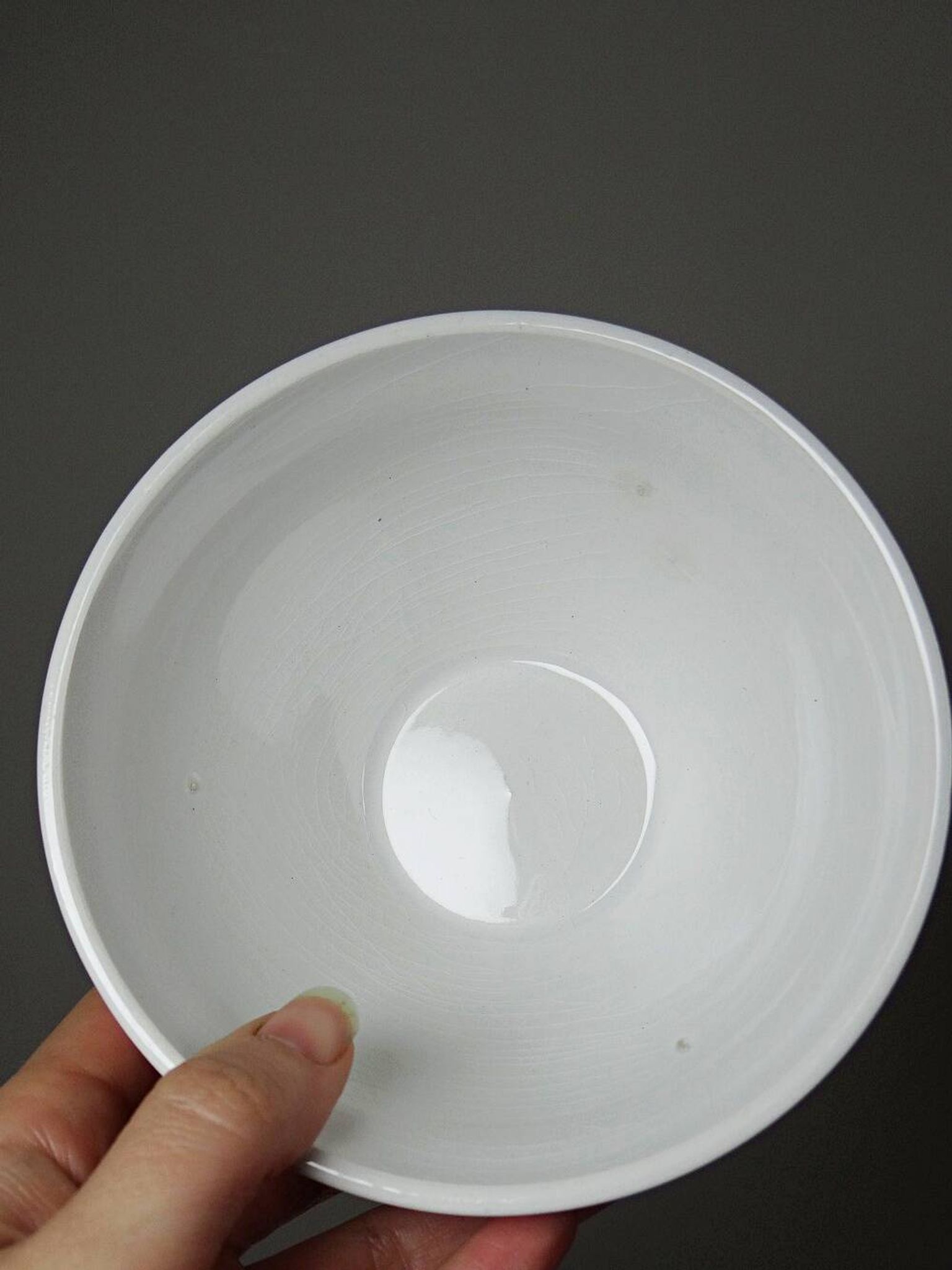 4 coffee bowls made of Badonviller earthenware, Art Deco decor from the vintage 1940s-1950s.