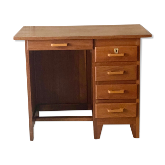 Children's desk