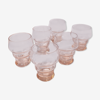 Suite of 6 liqueur glasses years 50 - 60. Pink tones