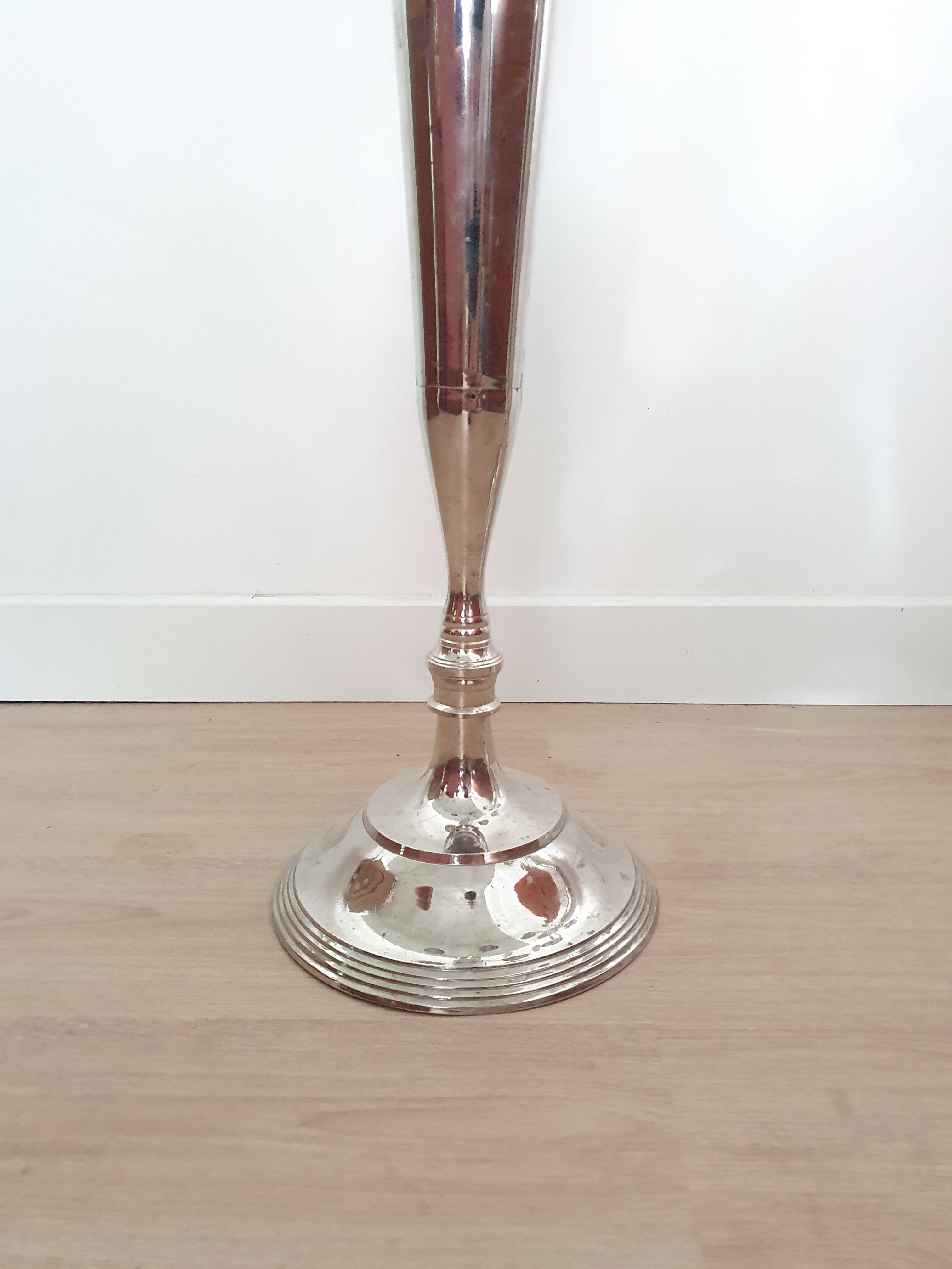 Pair of candlesticks