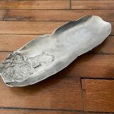 Cast aluminum centerpiece