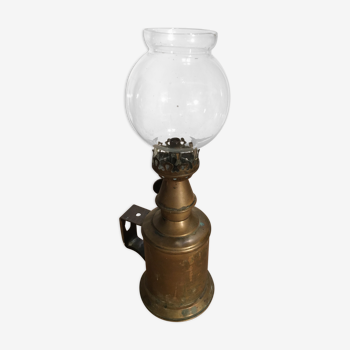 Late XIX brass Pigeon Lamp