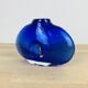 Vase lentille verre soufflé bleu