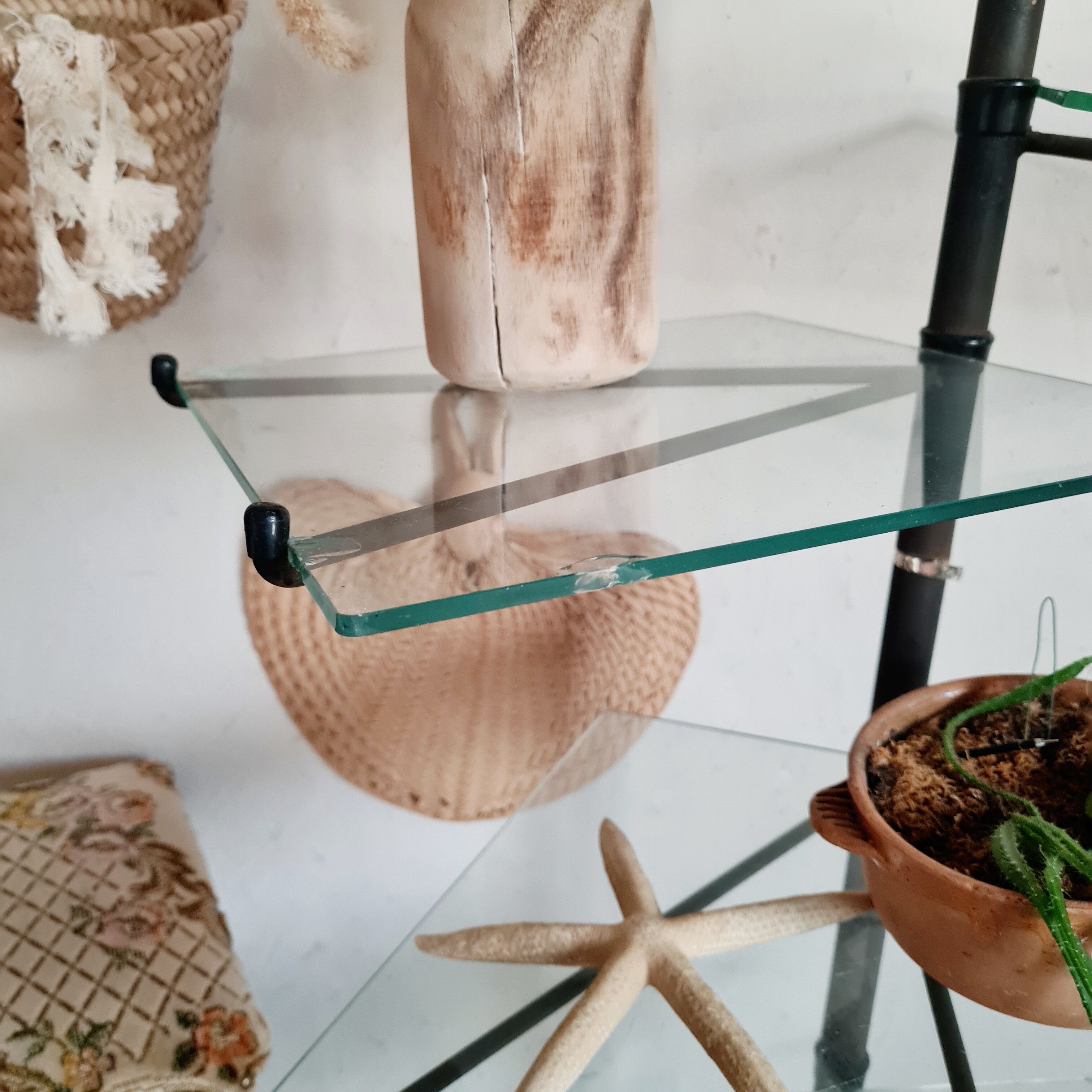Retro metal and glass merchant shelf -