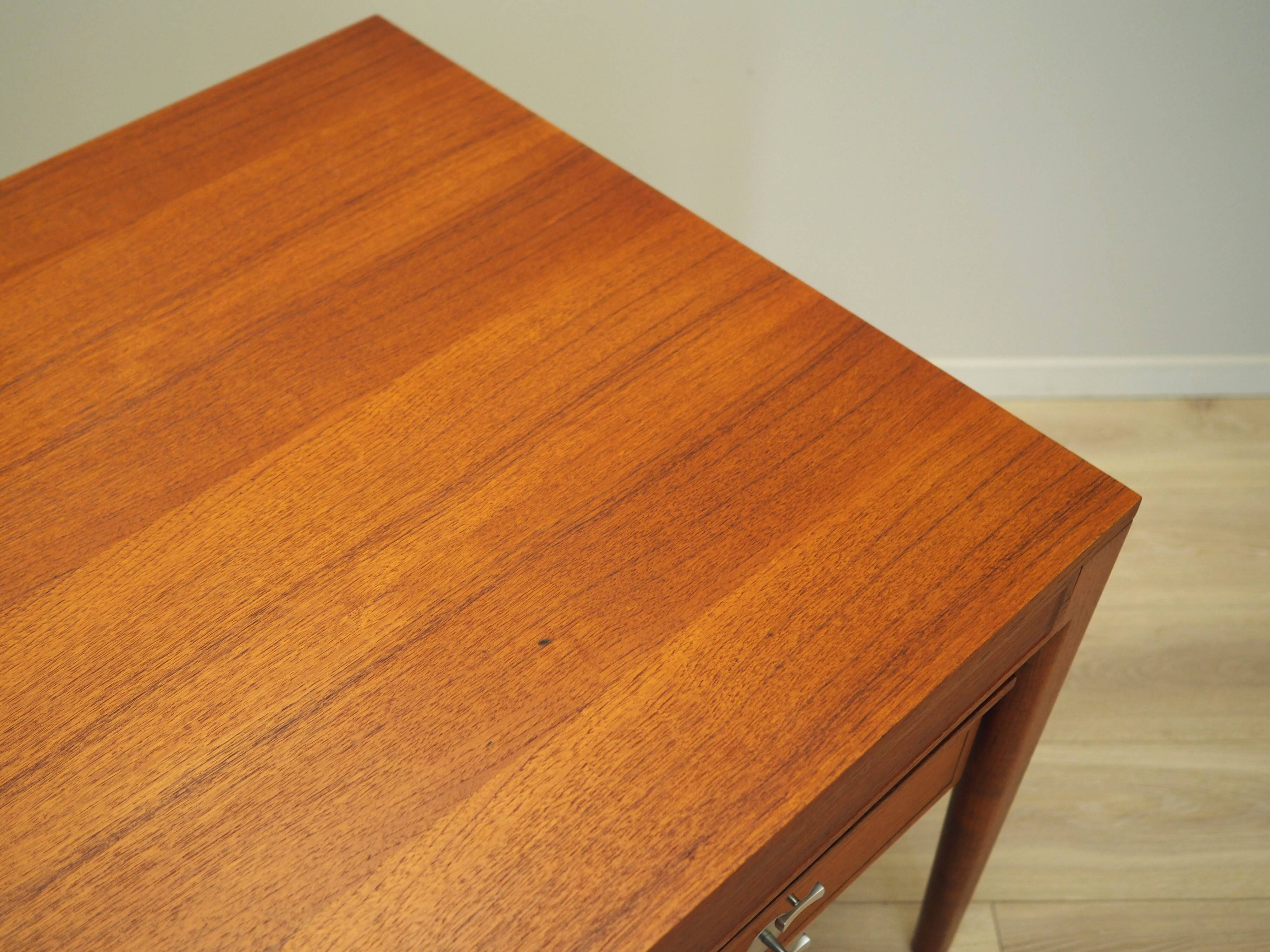 Teak desk, Danish design, 1970s, designer: Finn Juhl, manufacturer: France