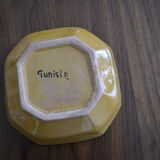 Empty Tunisian pocket