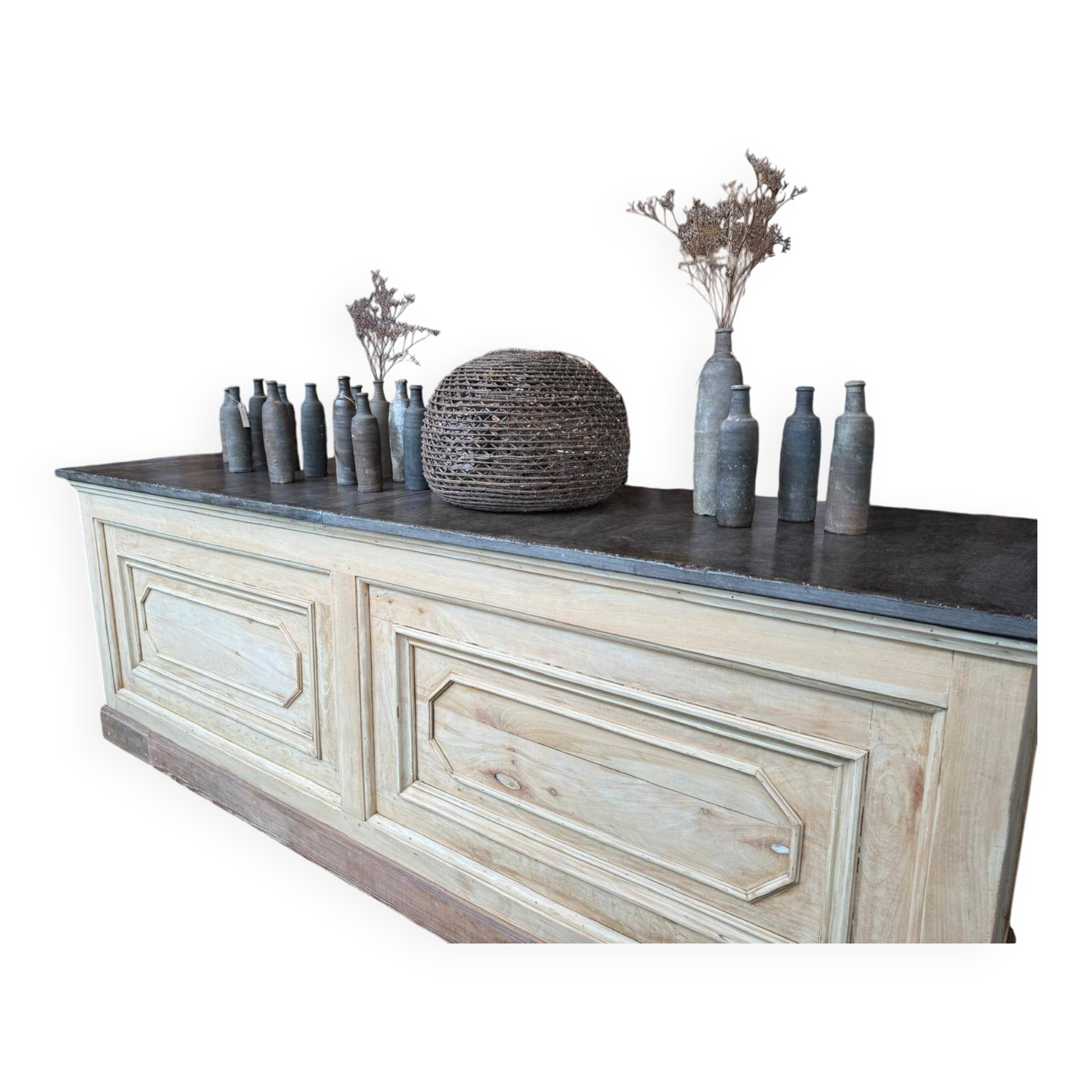 Grand comptoir de Pharmacie