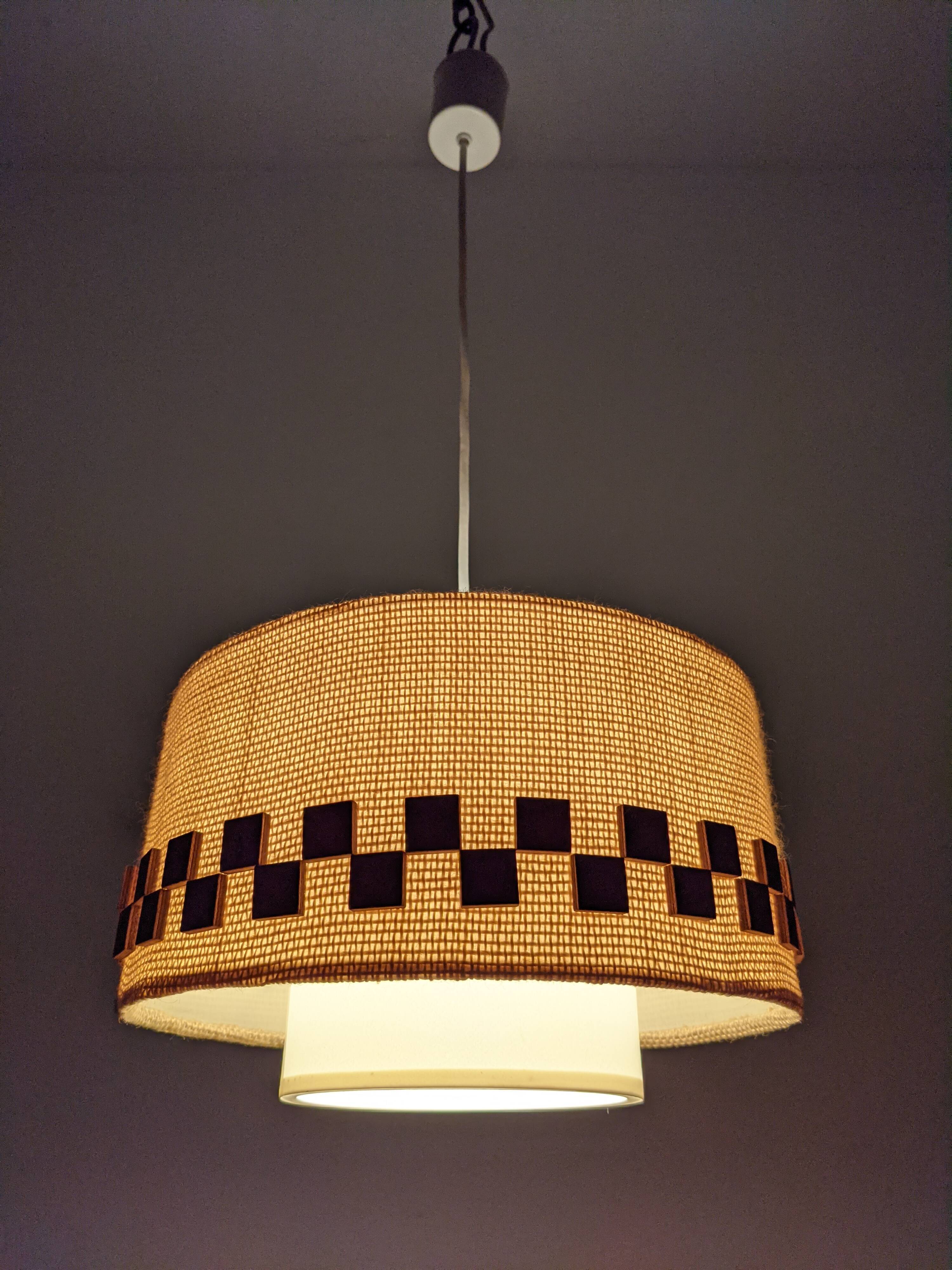 Wool and wood hanging lamp 60/70
