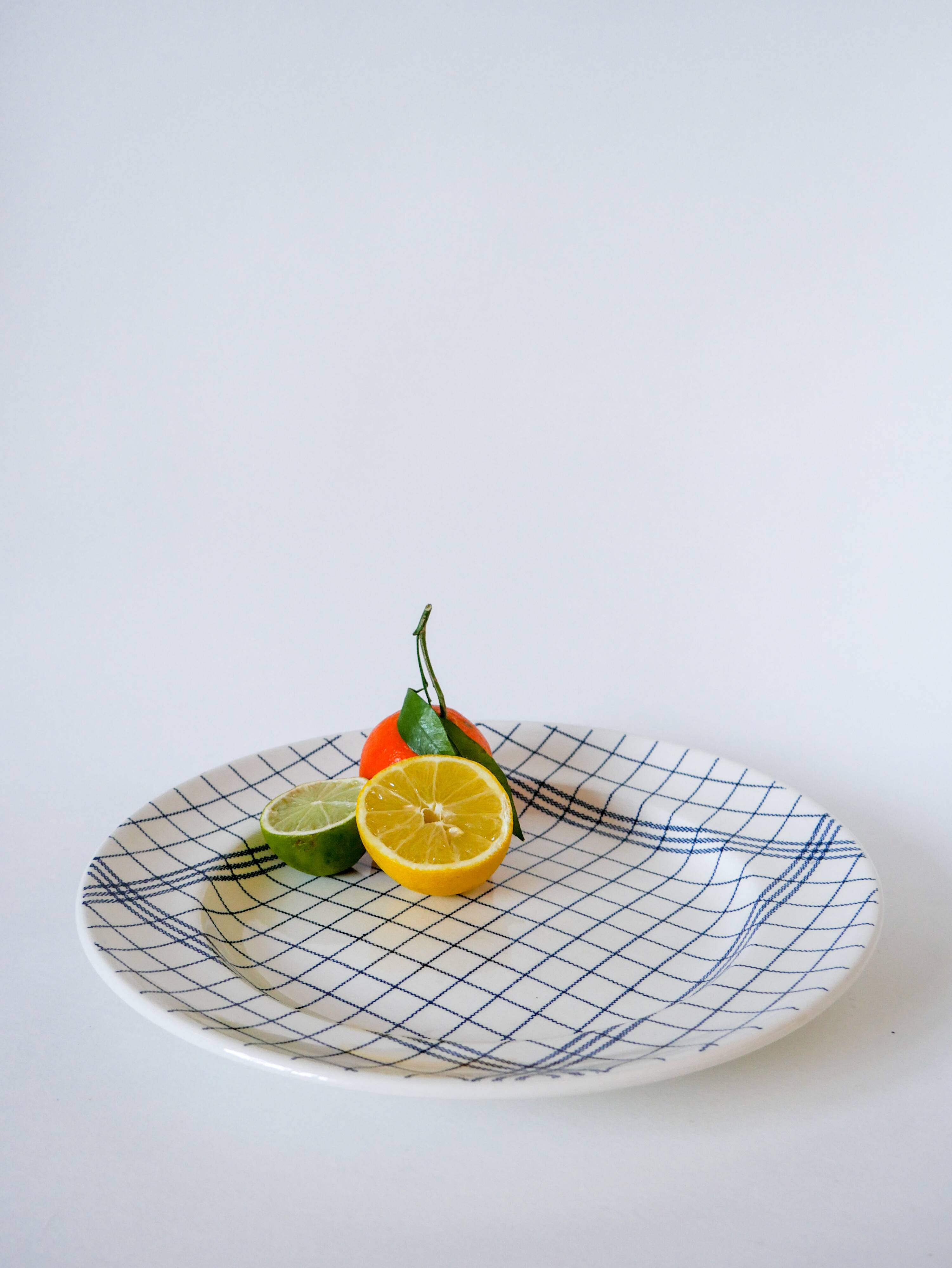 large round dish Gien blue and white striped 1960