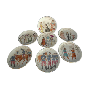 Ensemble de 7 assiettes
