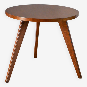 Table basse tripode scandinave, en placage hêtre, 1950