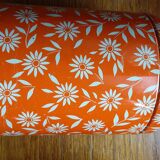 Box orange round