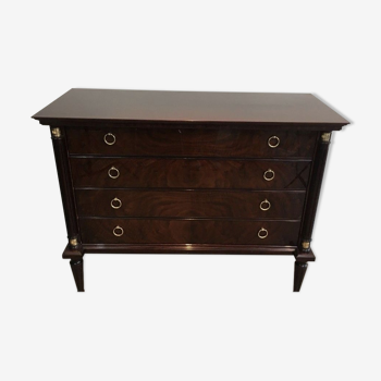 Commode néoclassique en acajou et laiton