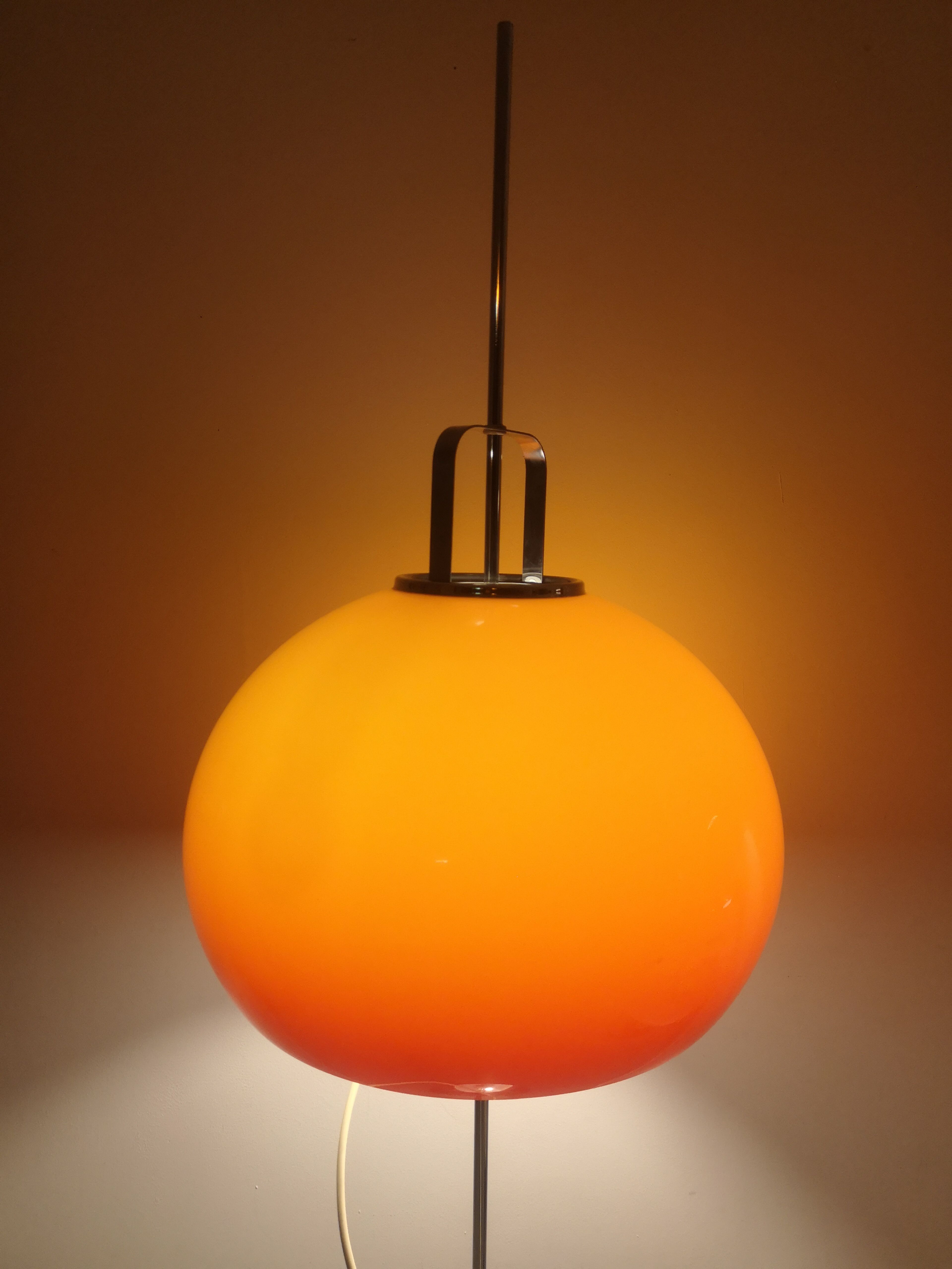 mushroom floor lamp Harvey Guzzini, Italy 1970