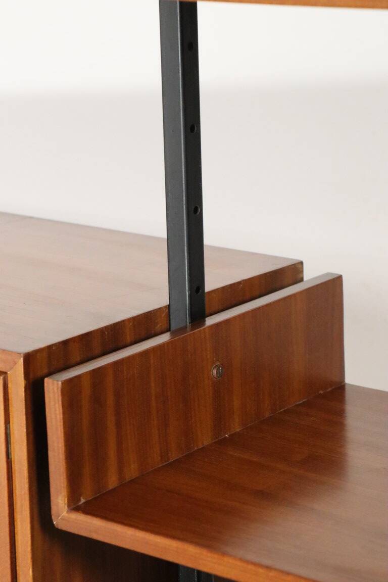 Vintage modular bookcase in wood and metal, Italy, 1960