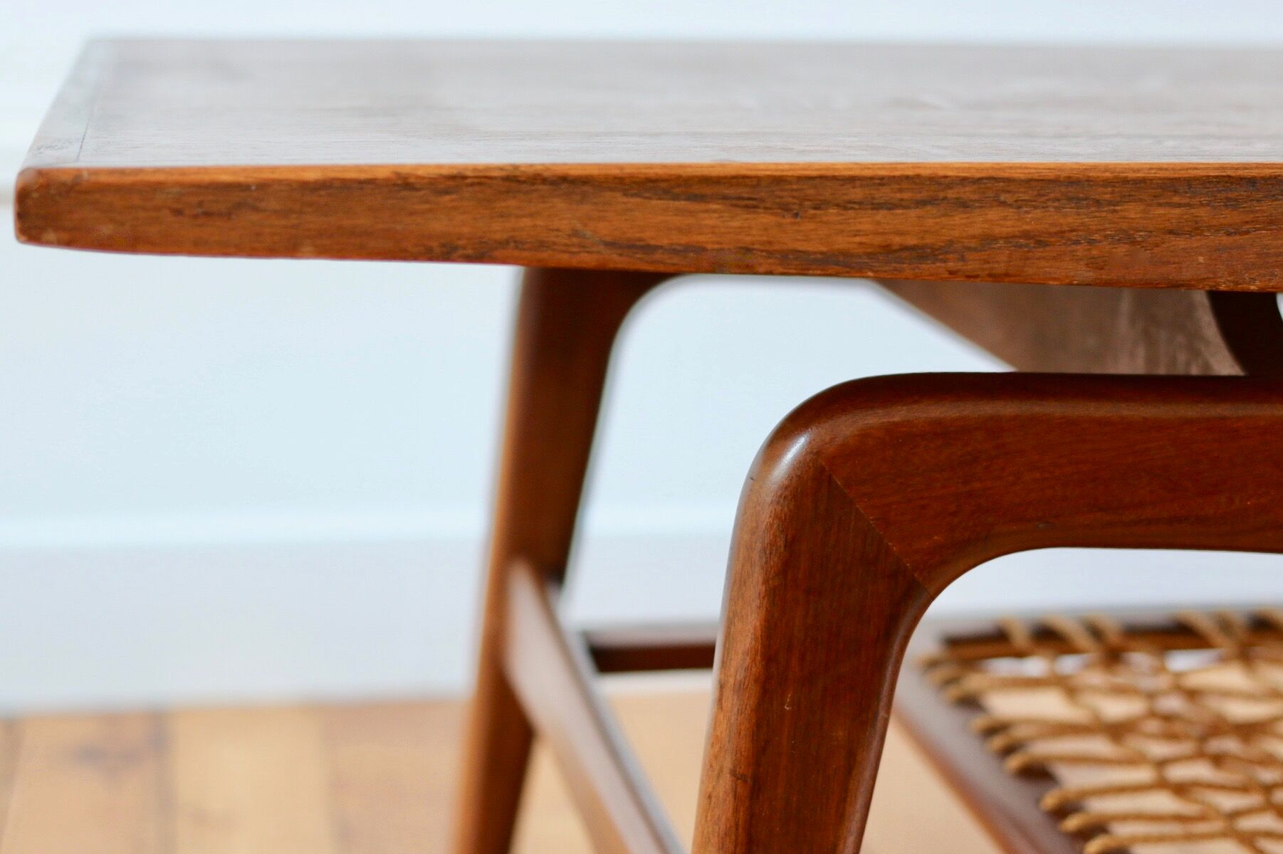 Table Scandinavian low 60s