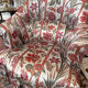 Fauteuil crapaud satin fleuri ancien