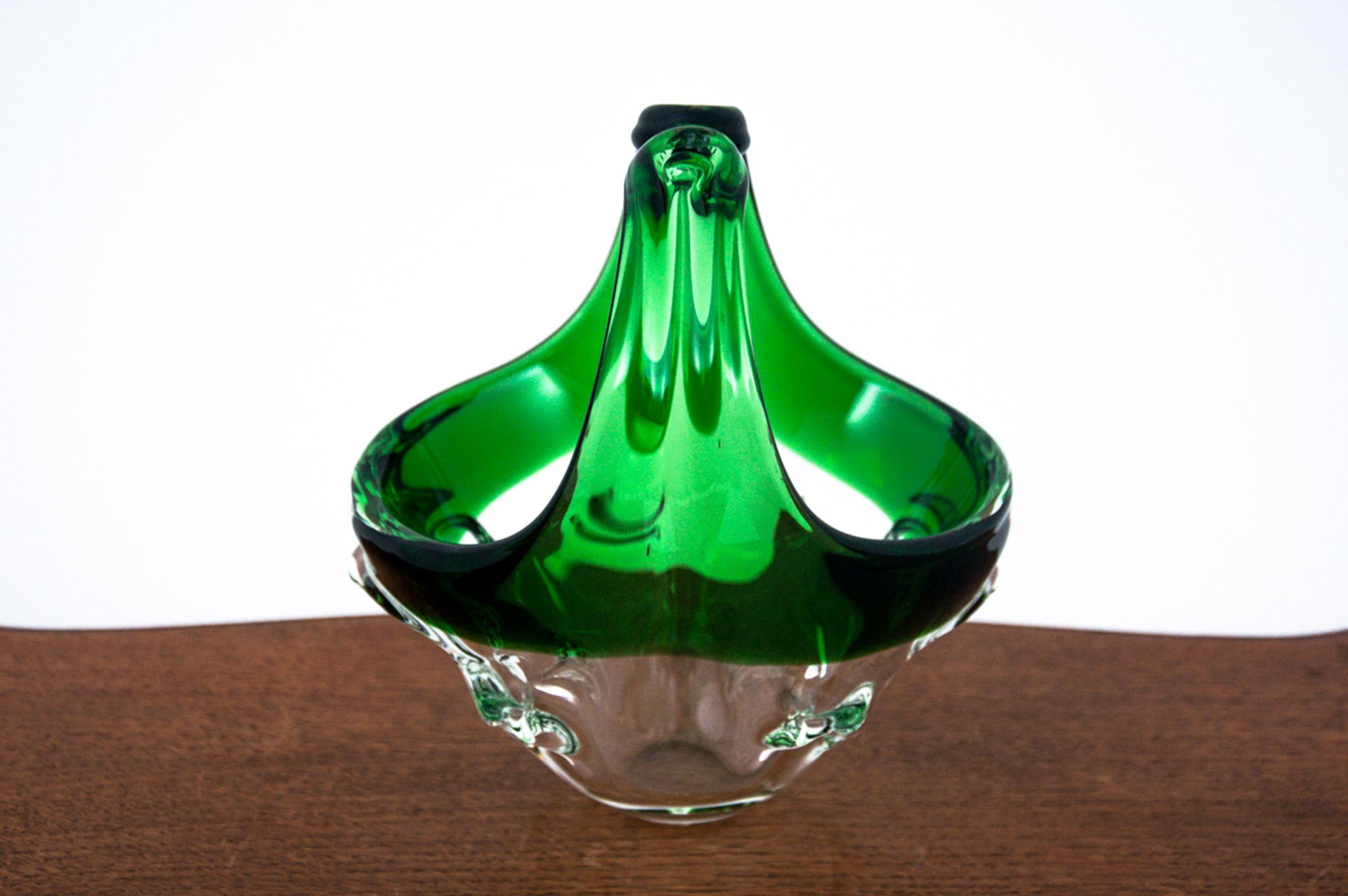 Panier décoratif vert verre, Tchécoslovaquie, années 1960