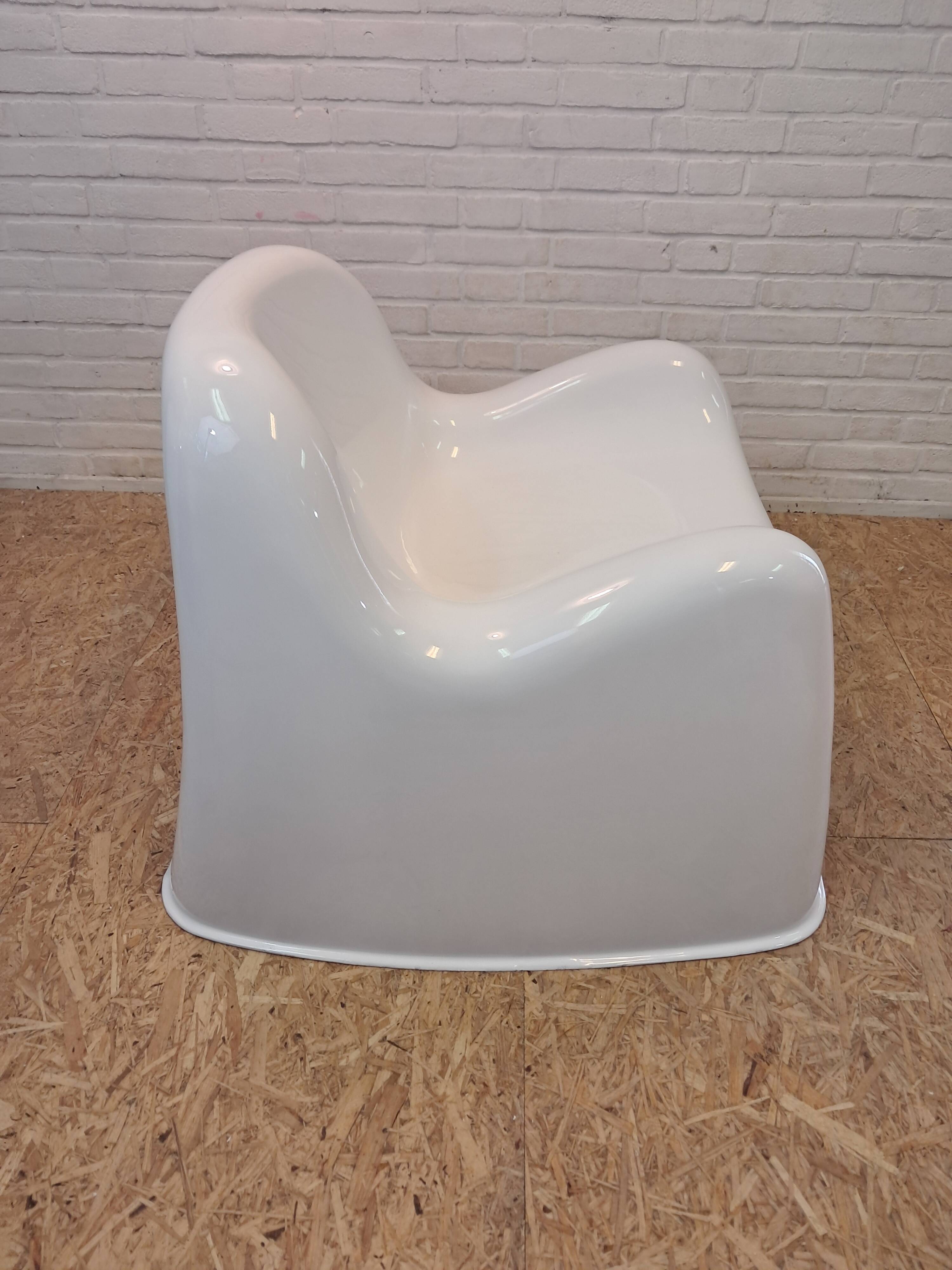 Toga Chair, Sergio Mazza