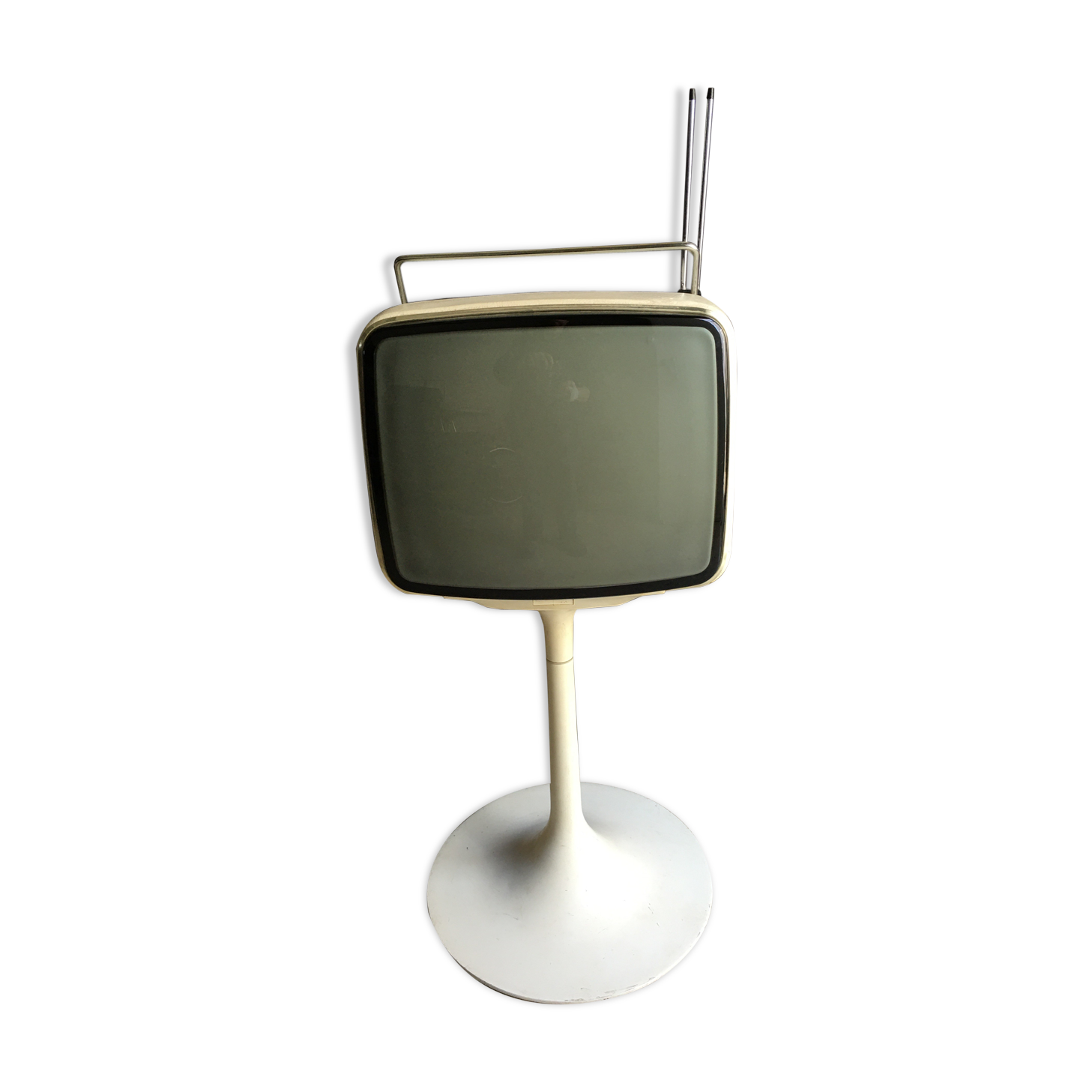 Television typical style "Space Age " 1970 Ribet-Desjardins, then Continental Edison label