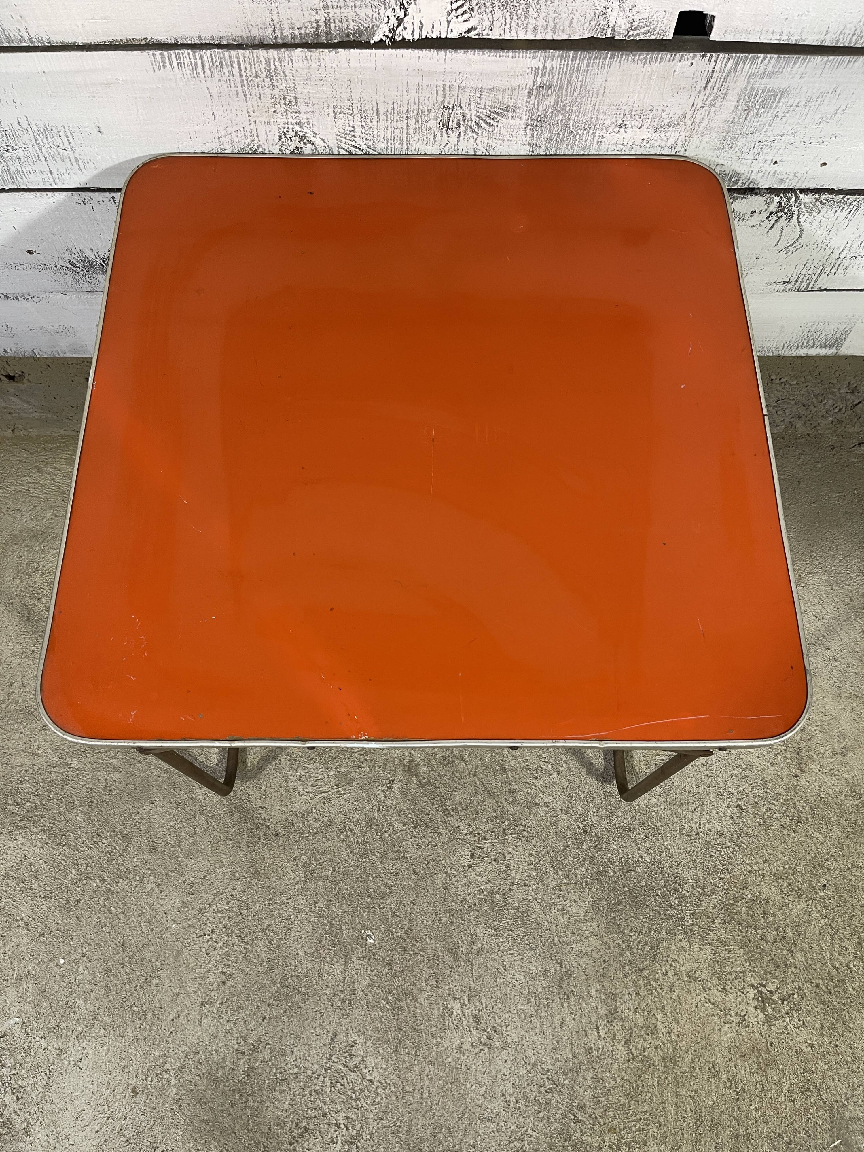 Folding orange camping table Chantazur Lafuma 70s
