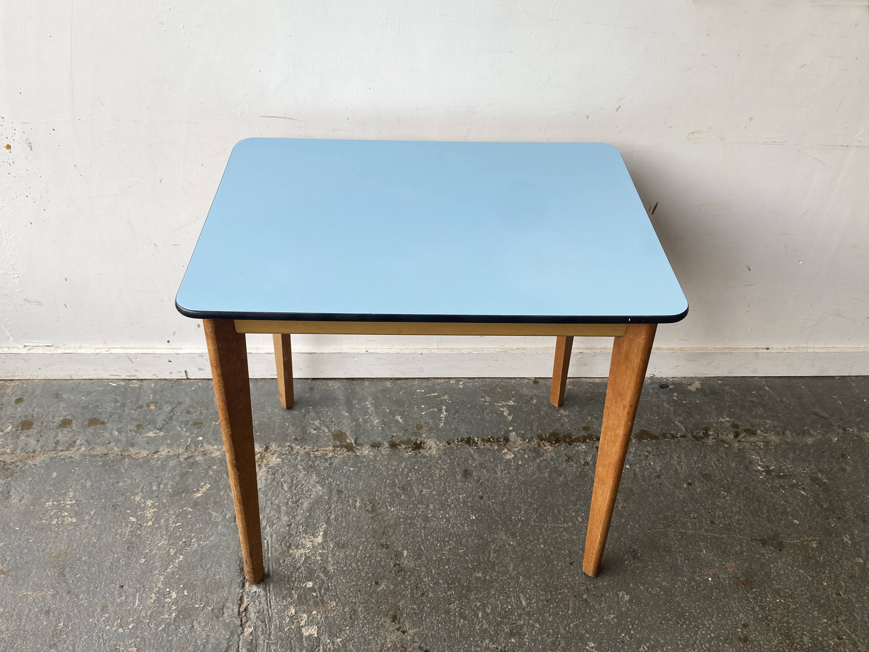Mid-Century 1960s vintage small Formica kitchen/dining table