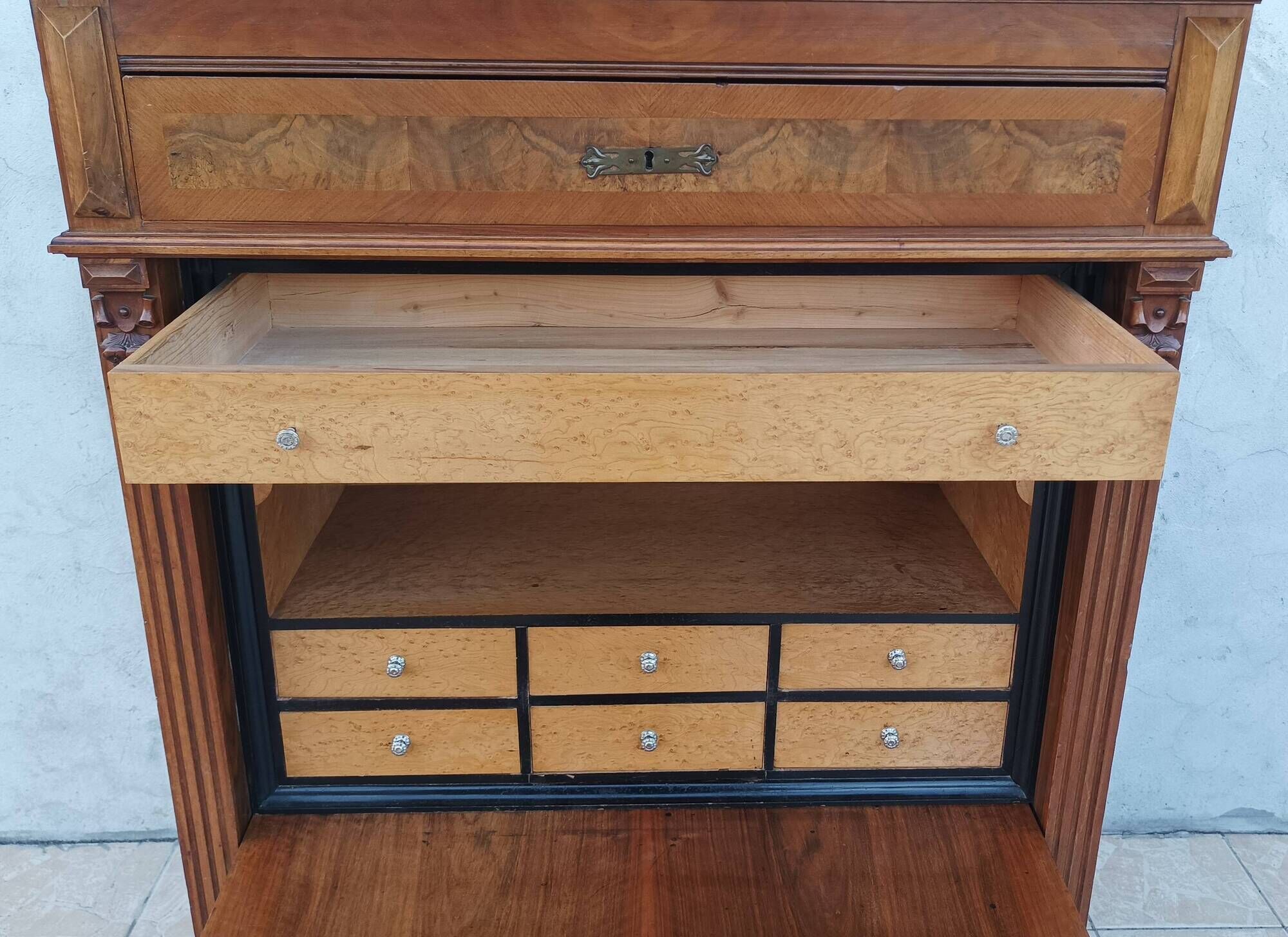 Grand secrétaire Louis XVI en noyer