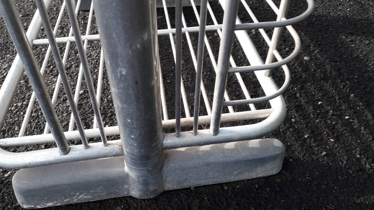Art Deco shelf, aluminum