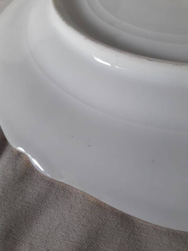 25cm Limoges scalloped plate