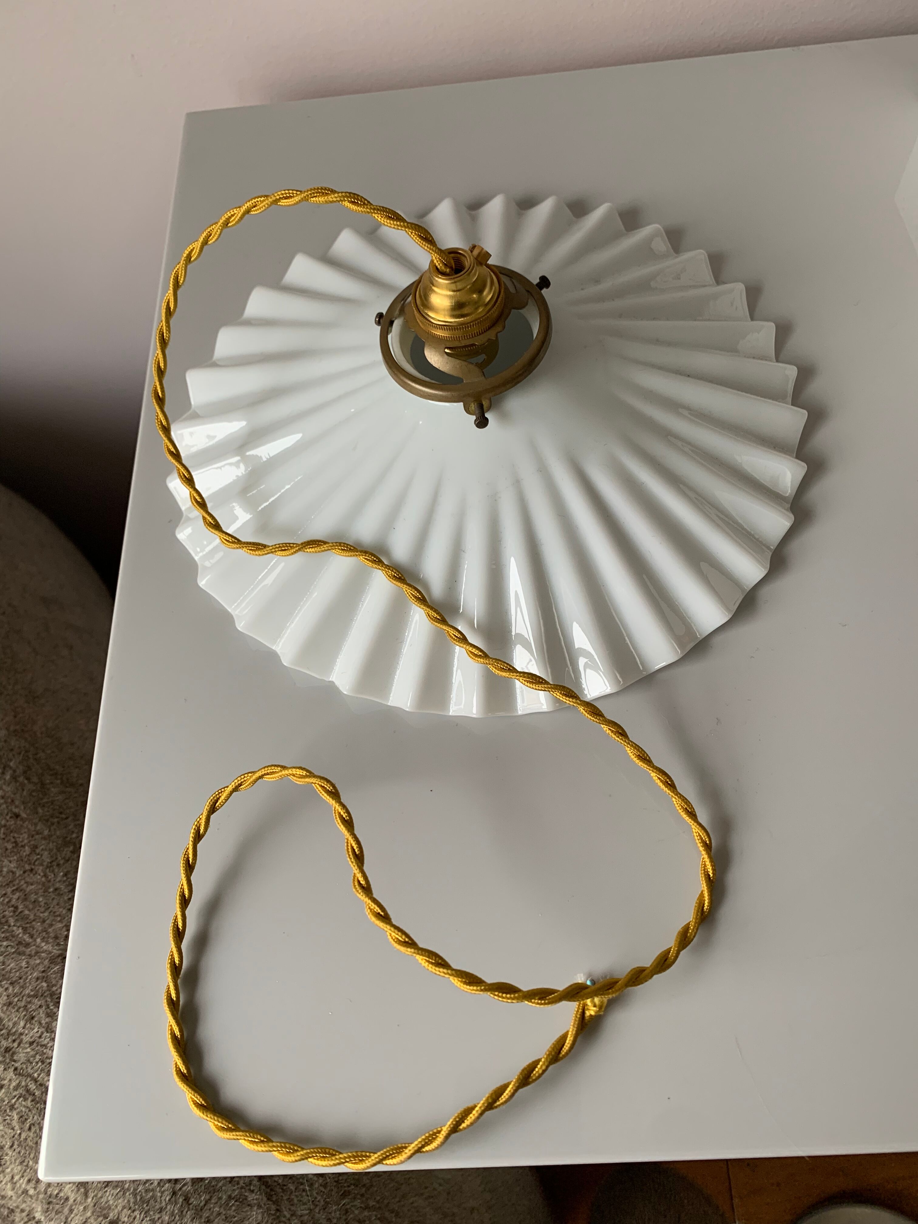 Vintage white pleated opaline pendant lamp