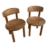 2 chaises en pin massif Daumiller