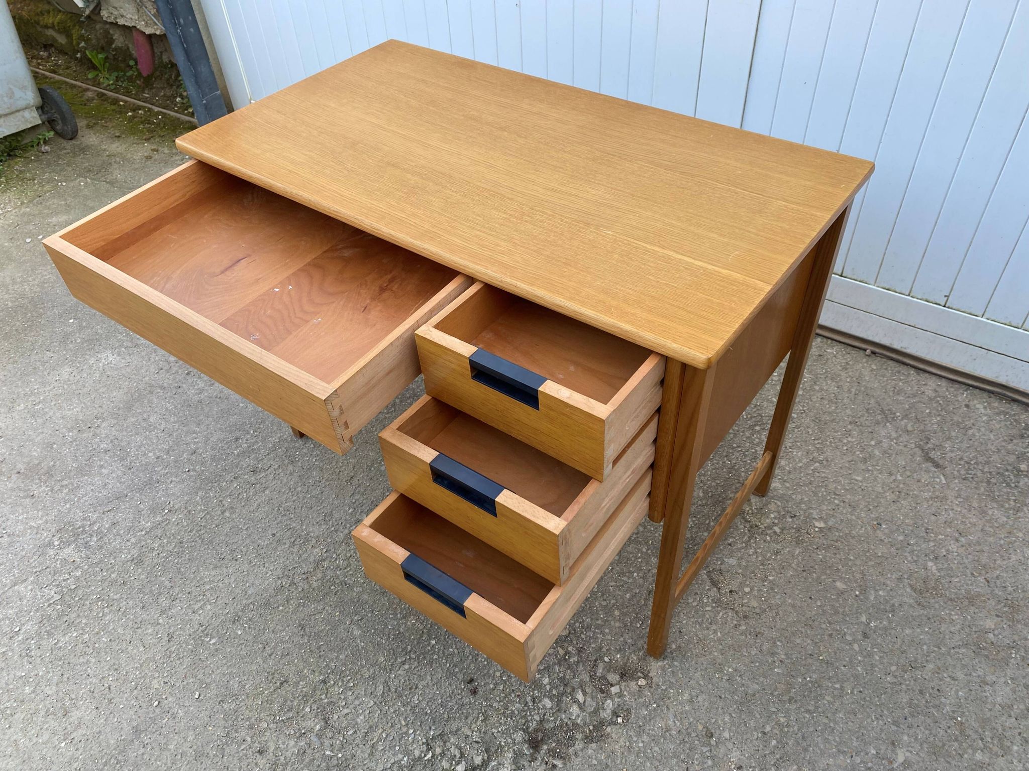 Scandinavian desk in light teak wood with 3 + 1 drawers, vintage from the 60s