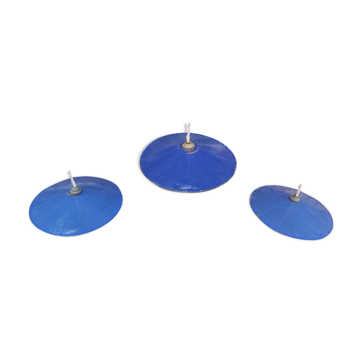 Set of 3 blue enamelled industrial suspensions