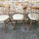 Suite de trois chaises Baumann, catalogue 1958/59