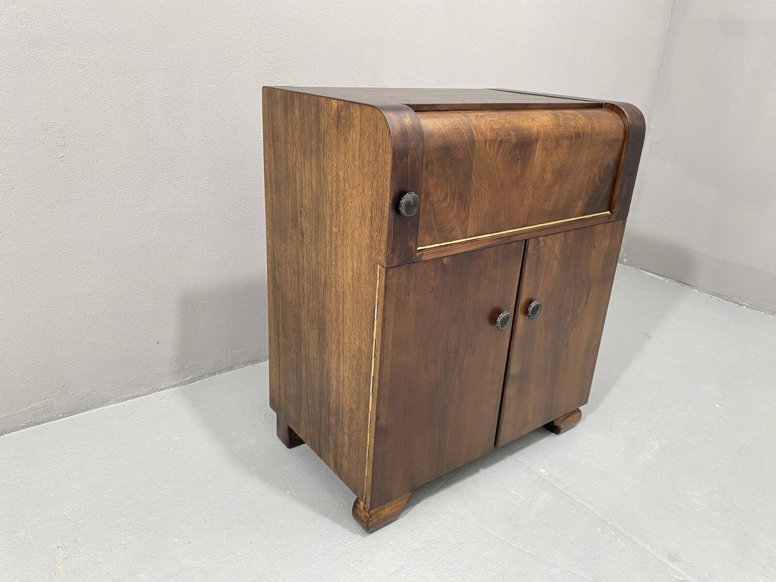 Fully renovated mid century cabinet with build-in turntable, Germany, 1950´s