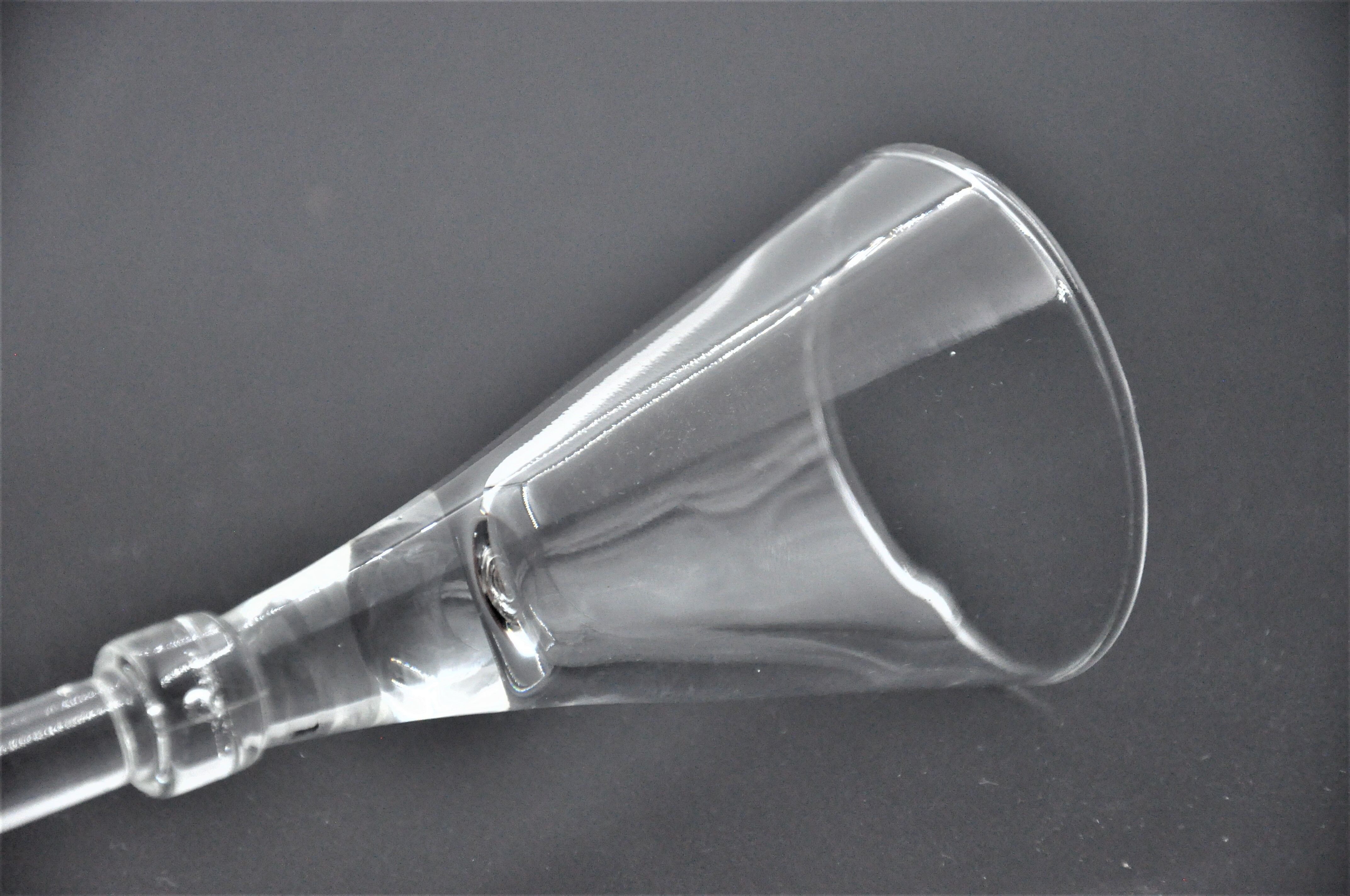 Old service of 6 champagne flutes - crystal or glass - tableware