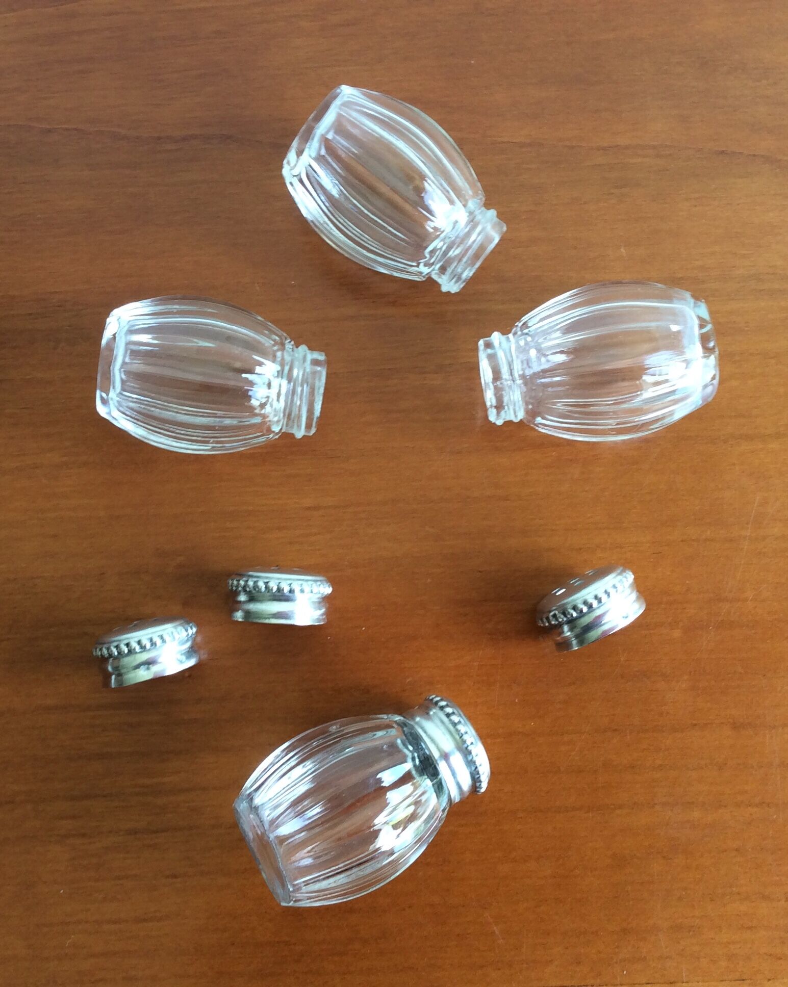 Lot of 4 Christofle crystal salerons, silver cap