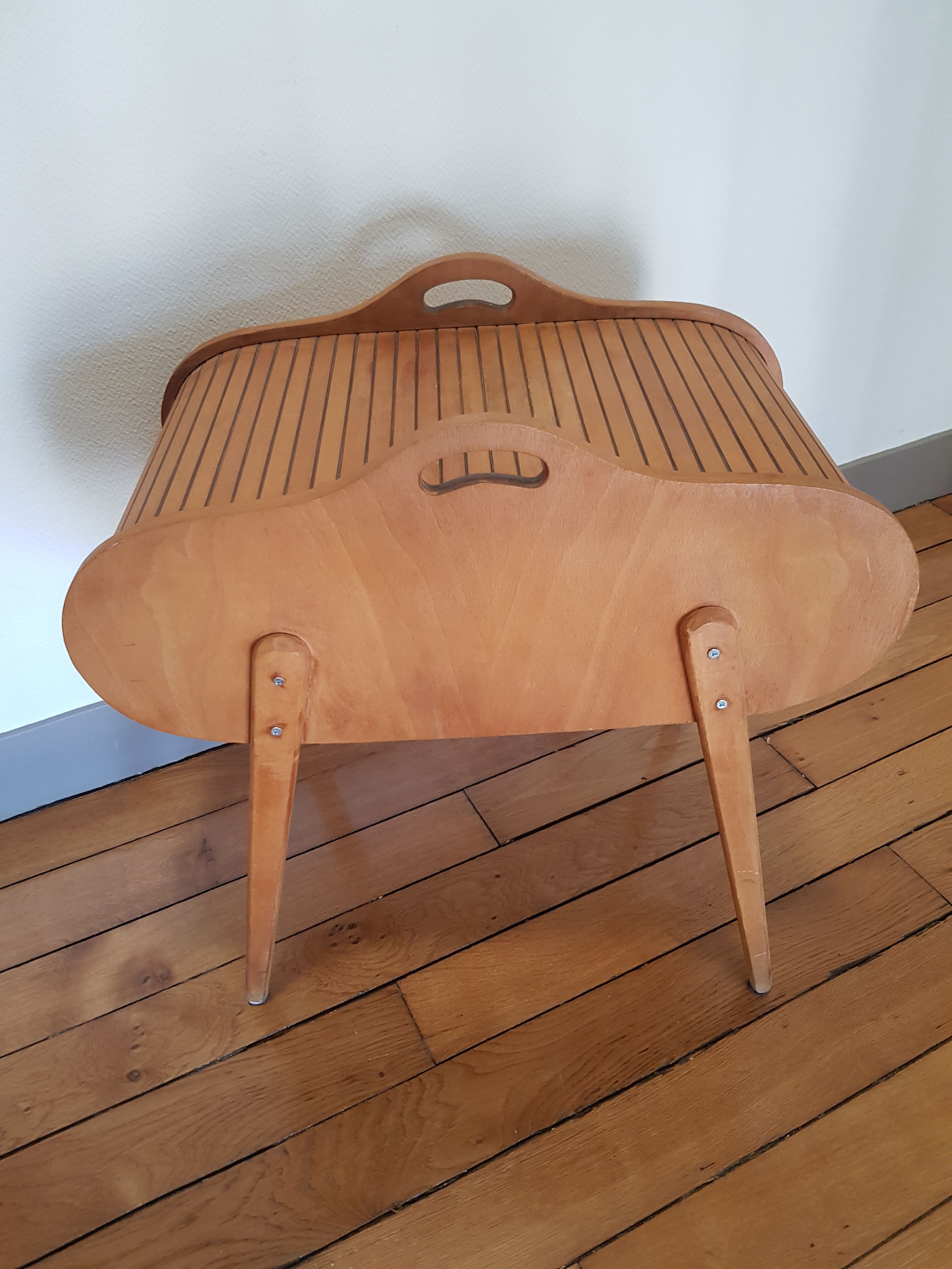 Worker/sewing box year 50