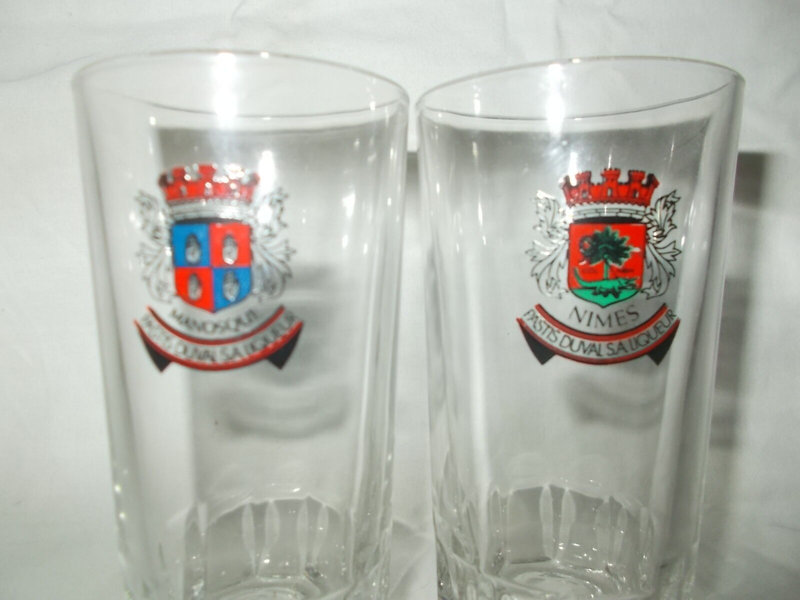 Lot 5 glasses pastis duval bistro advertising