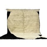 Handmade moroccan berber rug 140 x 96 cm