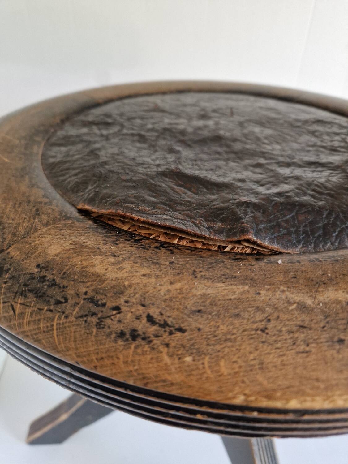 Antique 1920 Art Nouveau piano stool