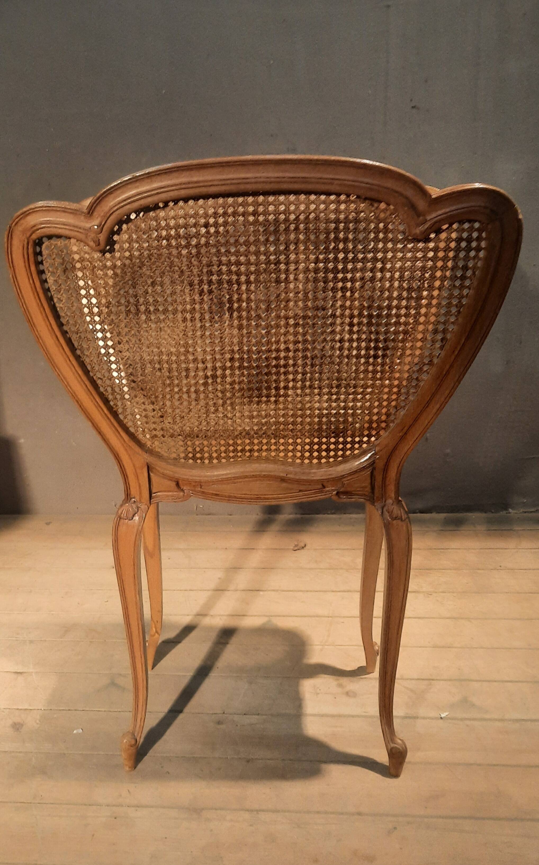 Porte revues canné style Louis XV