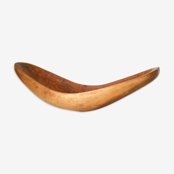 Coupe brutaliste en bois exotique forme boomerang