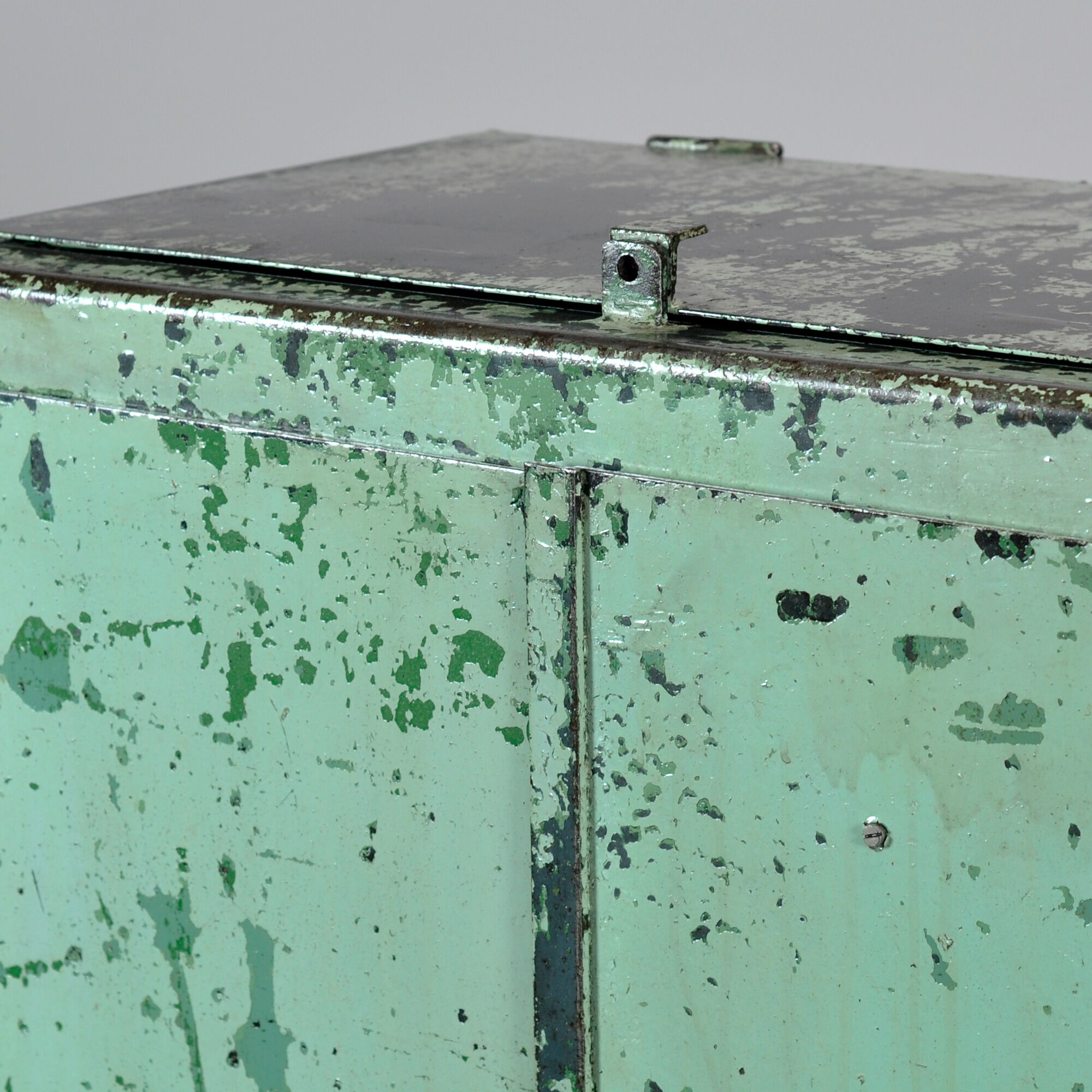 Armoire industrielle en fer, années 1970