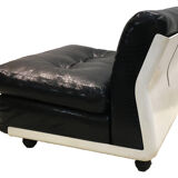 Amanta armchairs in imitation leather by Mario Bellini for B & B Italia