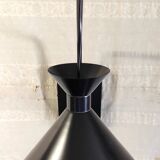 Applique avec potence articulée et abat-jour diabolo en métal noir